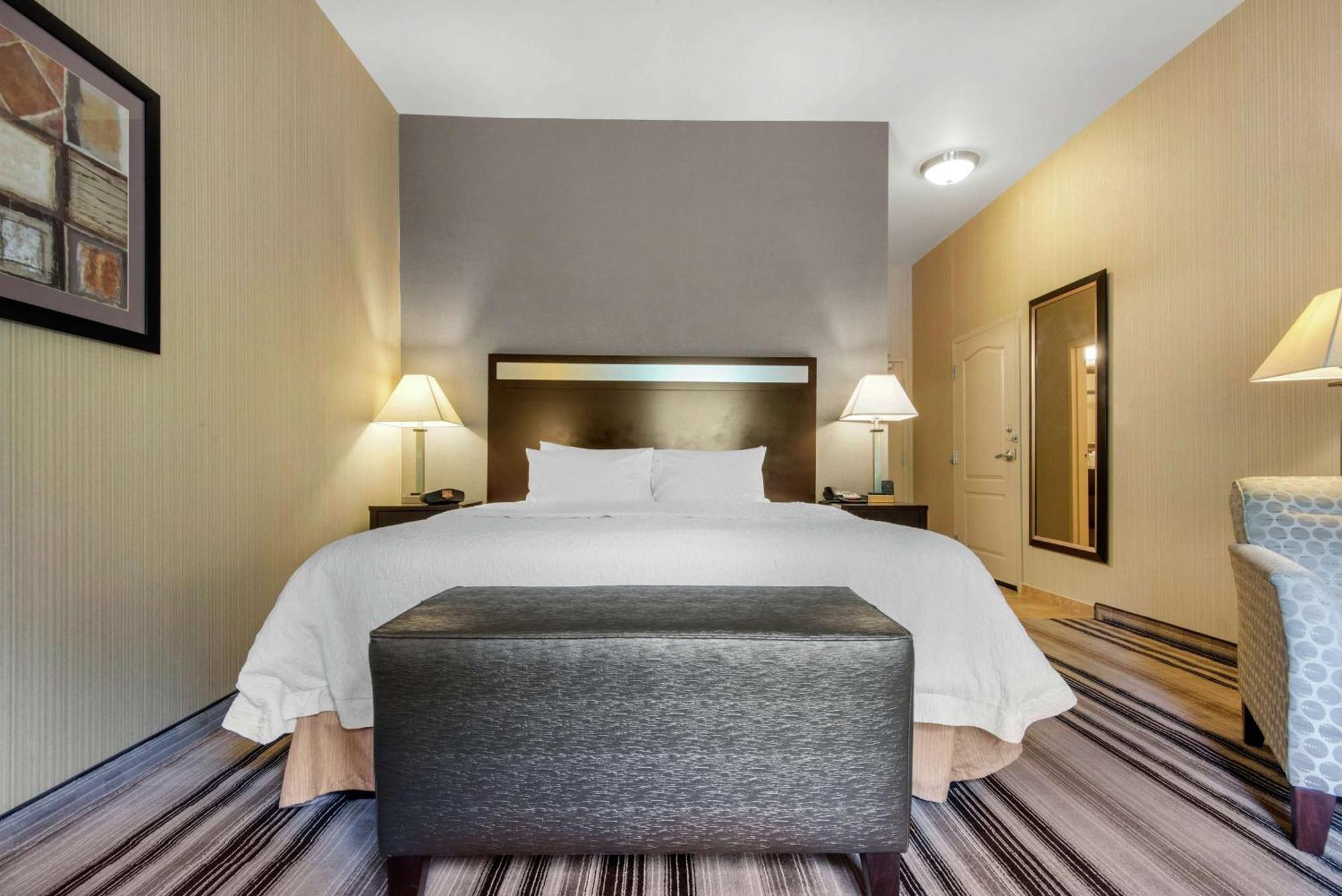 Hampton Inn Мийдвил Екстериор снимка